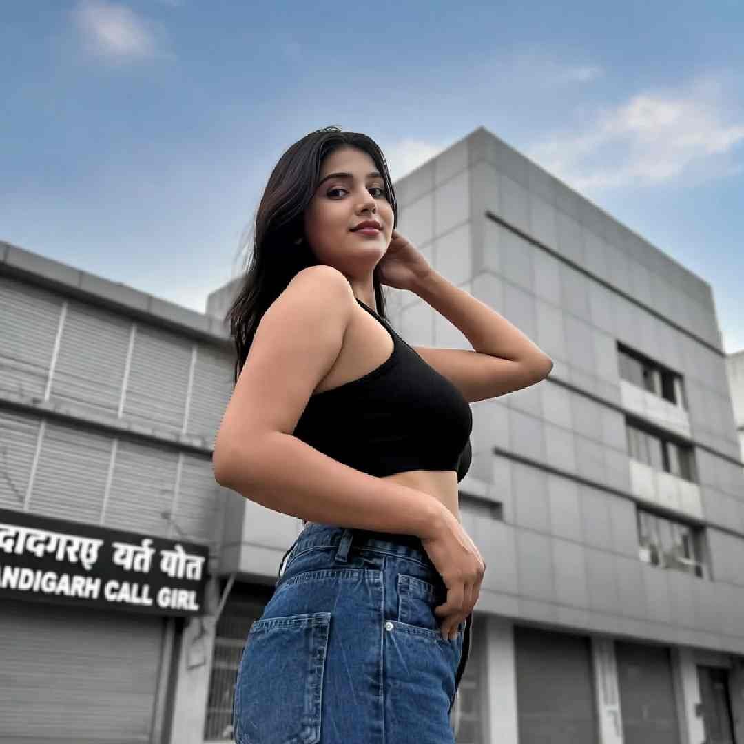 Amber - Jaipur Escorts